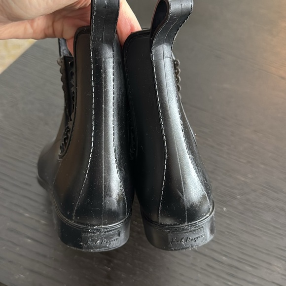 Jack Rogers Black Rubber Sallie Ankle Rain Boot. Size 9. - Picture 5 of 6